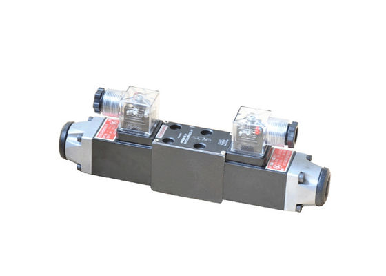 中国 可変的な油圧制御弁、移動式シリンダー油圧操縦者によって作動させる方向制御弁 サプライヤー
